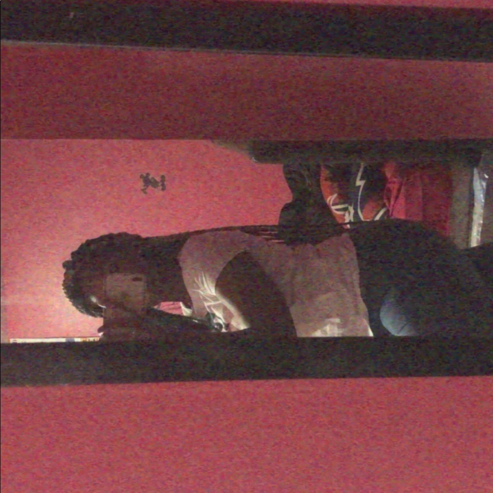 Meet your Posher, Demaya